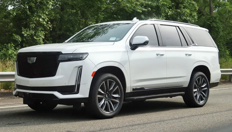 Cadillac Escalade ESV, vista frontale