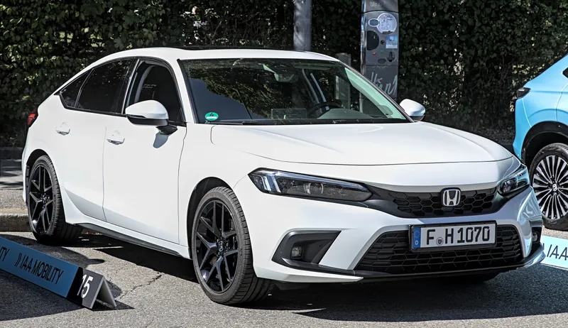 Honda Civic e:HEV (XI), vista frontale