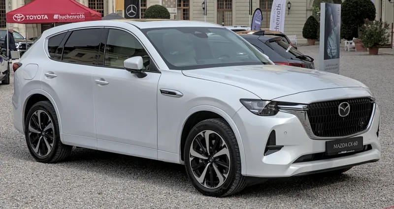 Mazda CX-60 PHEV, vista frontale
