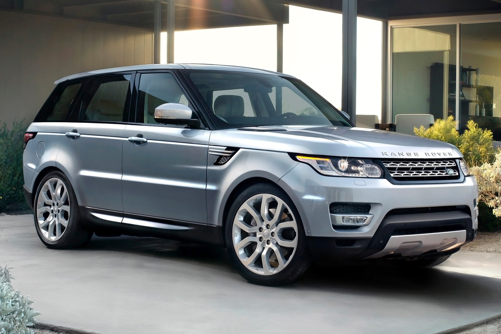 3 - Le 15 Auto Meno Affidabili che tu possa acquistare- Range Rover Sport
